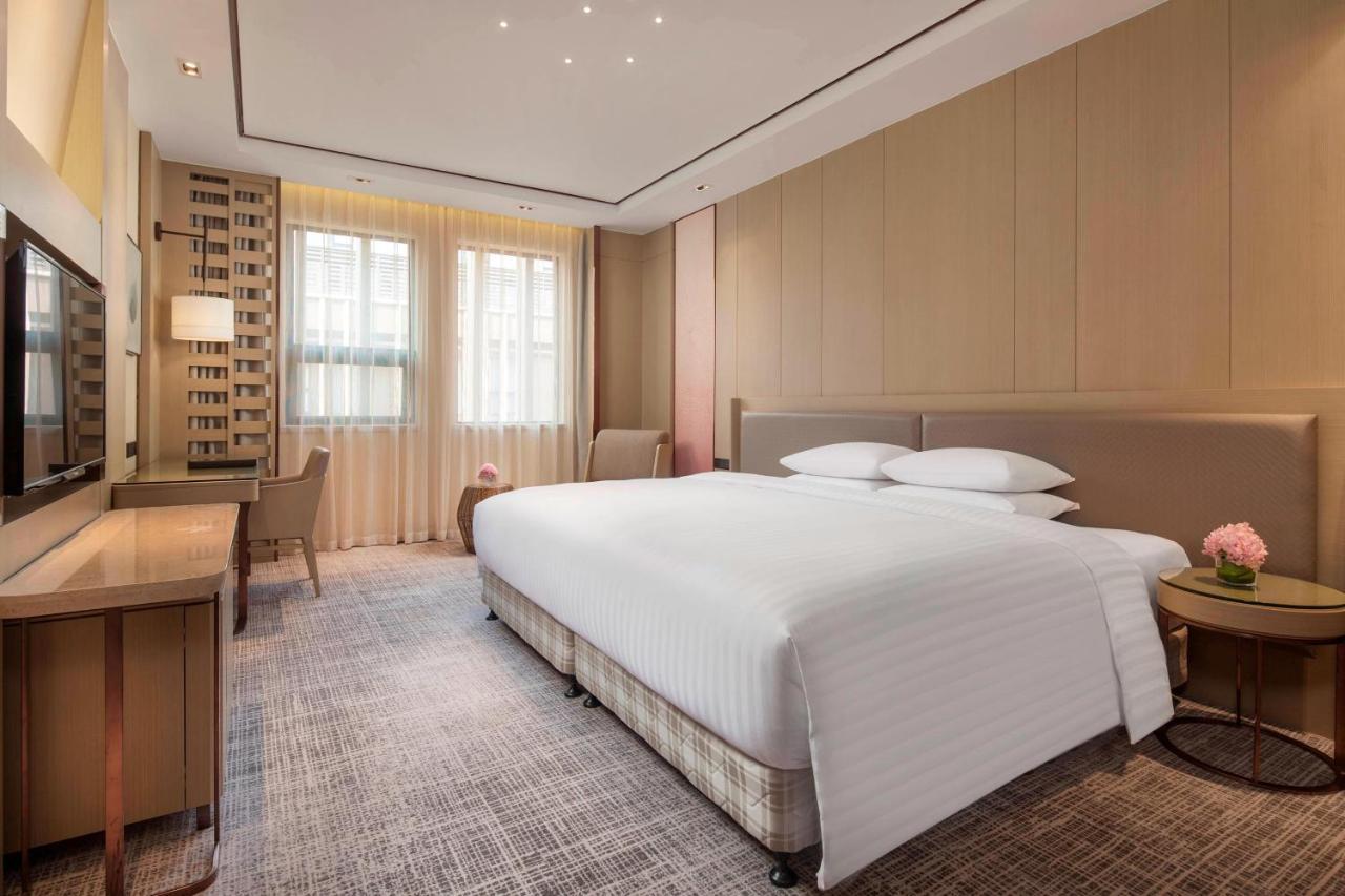 Courtyard By Marriott Shanghai International Tourism And Resorts Zone Exterior photo