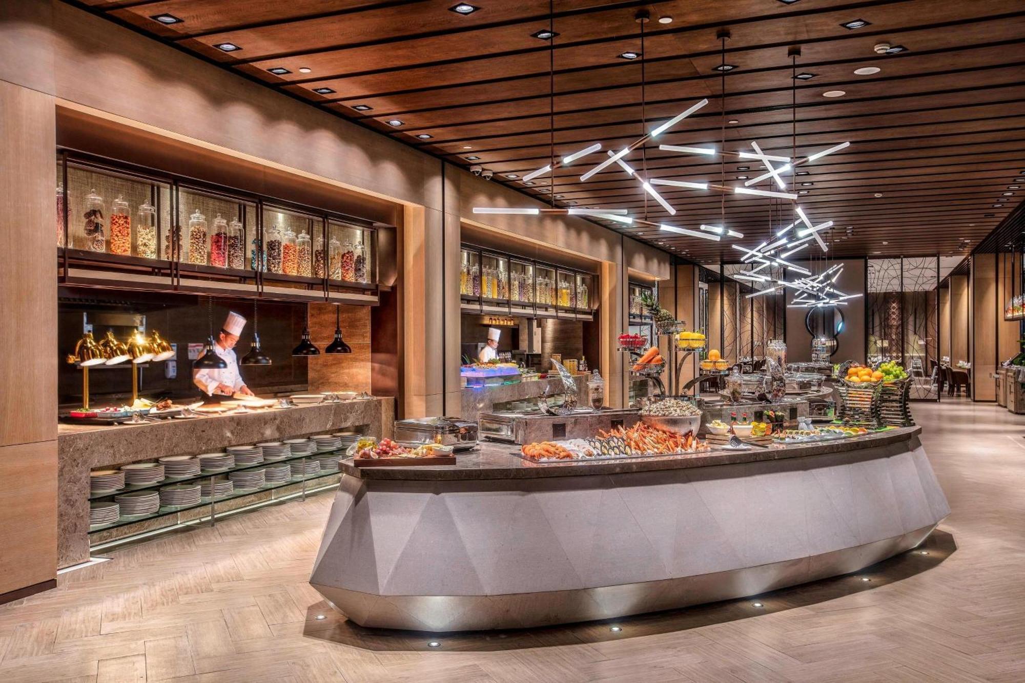 Courtyard By Marriott Shanghai International Tourism And Resorts Zone Exterior photo