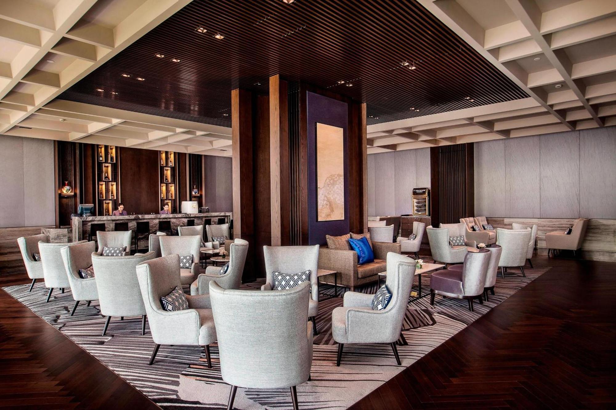 Courtyard By Marriott Shanghai International Tourism And Resorts Zone Exterior photo