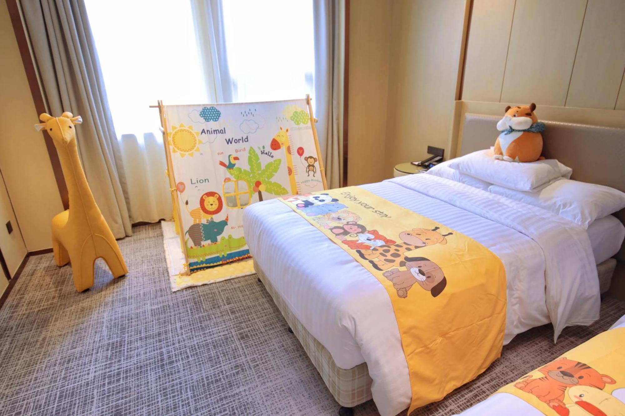 Courtyard By Marriott Shanghai International Tourism And Resorts Zone Exterior photo